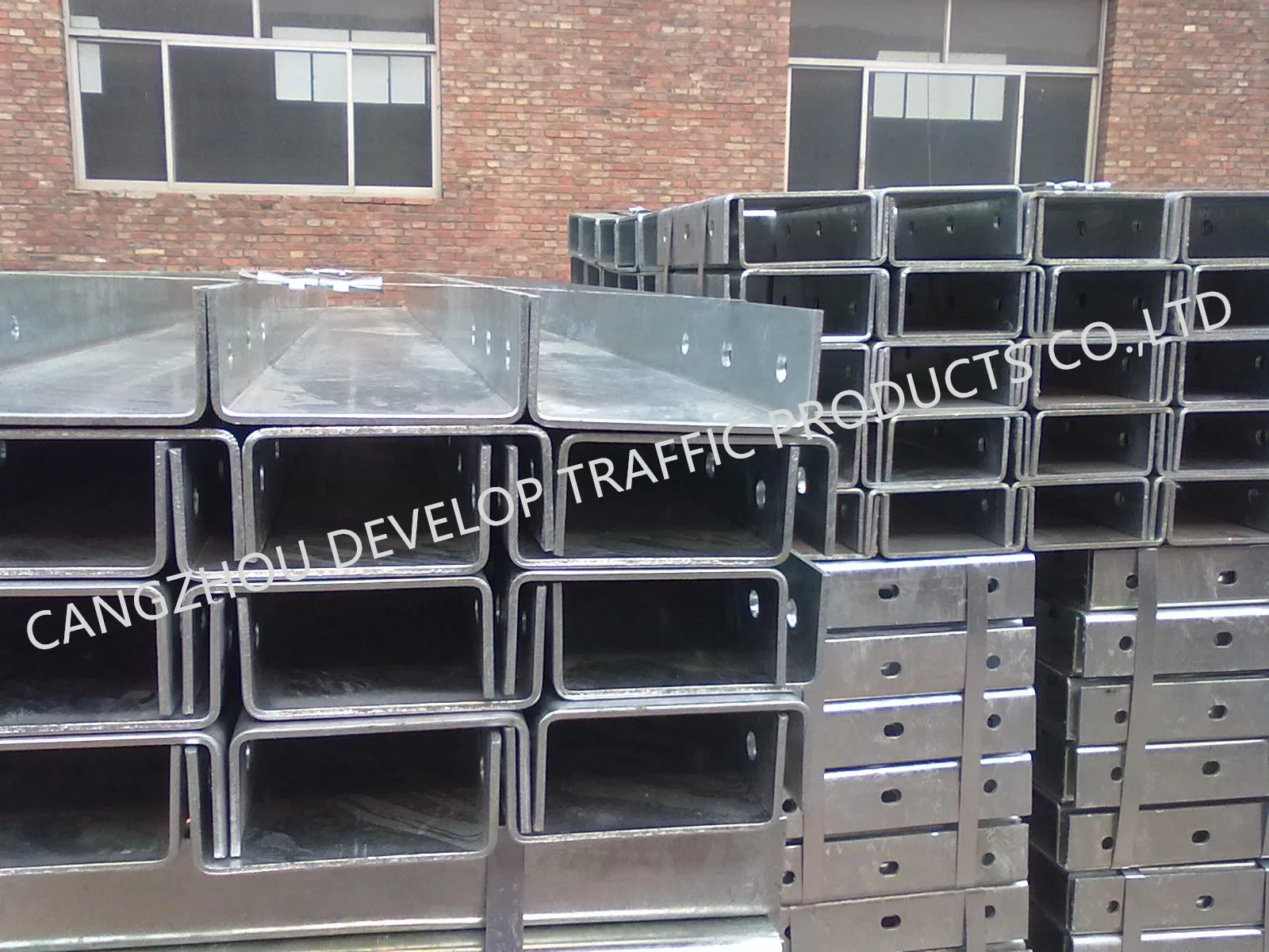 Custom Lower Price High quality/High cost performance  U Blocker/ Spacer for Highway Guardrail Traffic Safety