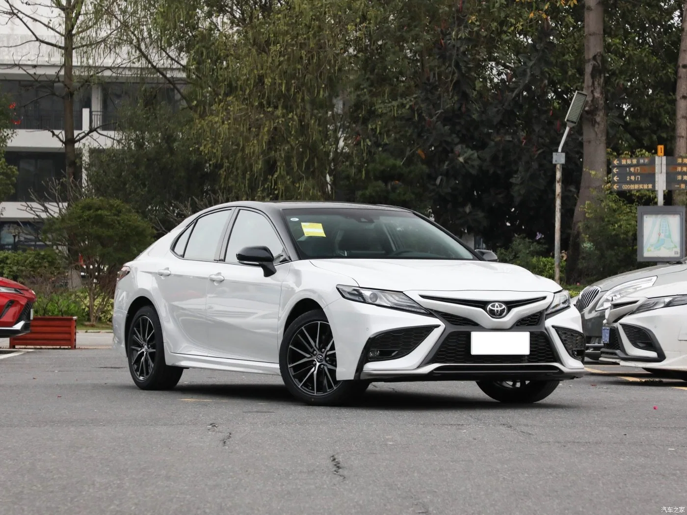 2023 Camry 2,0 Gvp Deluxe Edition High Speed Neues Fahrzeug Auto für Familie Günstige Auto