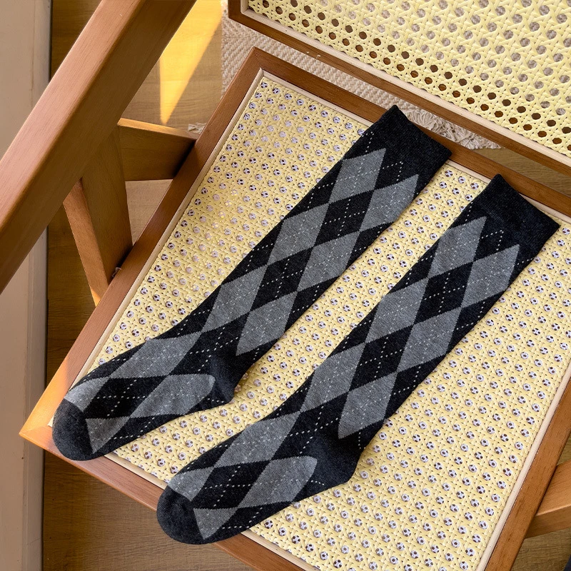 Black and White Diamond Check Calf Japanese College High Suit Retro British Long Tube Knee Socks