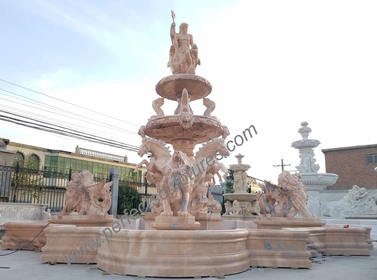 Large Square White Marble Water Fountain with Carving Lion Horse Fish Figure Sculptures (SY-F320)