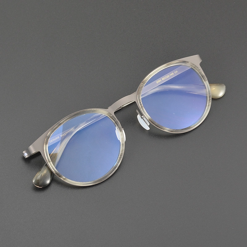 T9704L verres de haute qualité à chaud monture pour hommes et Lunettes Vintage Round Frame Titanium Frame pour femme