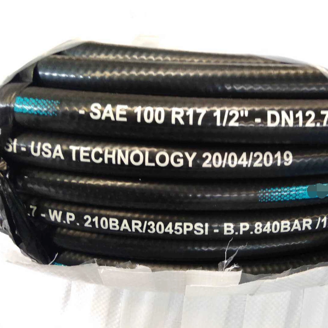 Steel Wire Reinforced Rubber Hose SAE 100 R17 Hydraulic Oil Resistant Hose