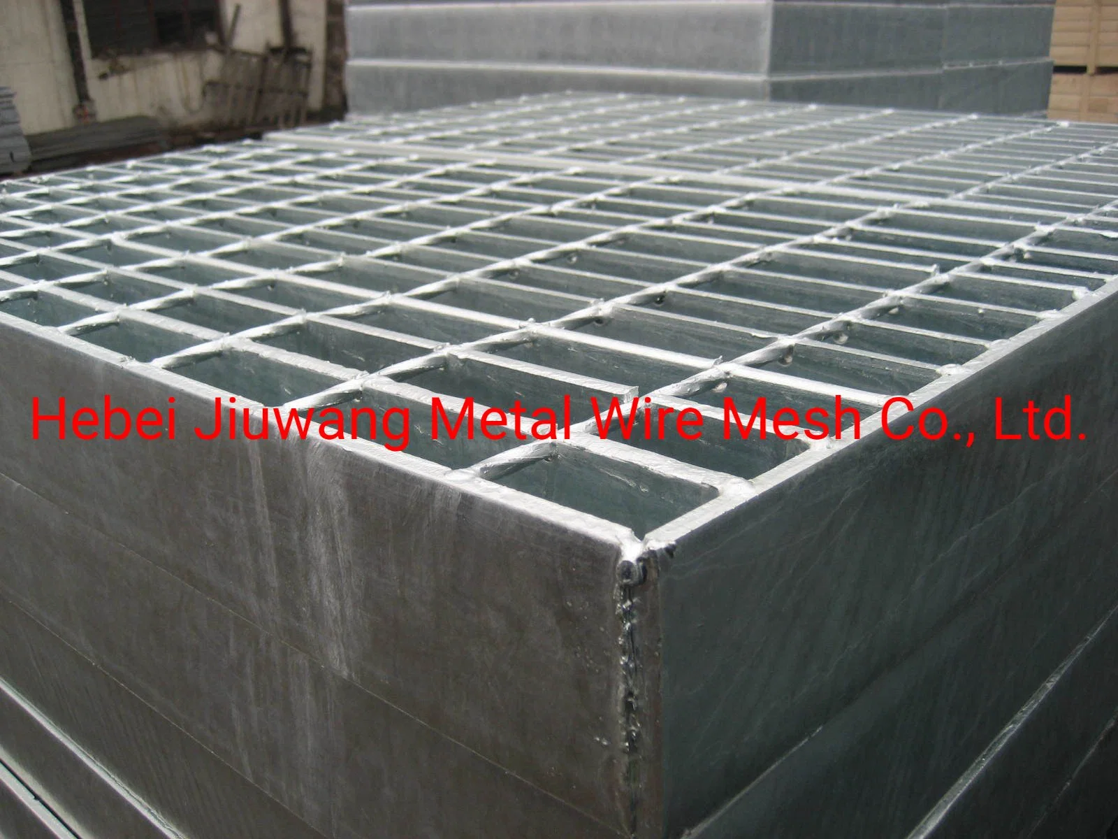 Construction Materials Hot DIP Galvanized Industrial Heavy Duty Grating Steel Drainage Cover Steel Manhole Cover Floor Drain Cover Ditch Cover Sewage Cover