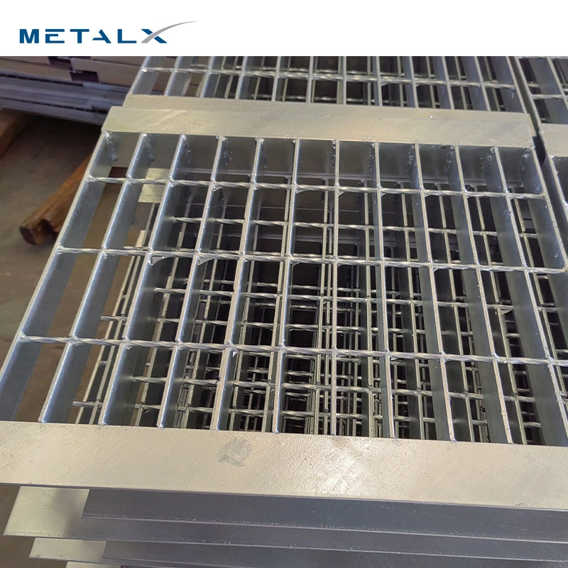 Industry Flat Steel Grating Serrated Flat Bar Drain Cover for Sale