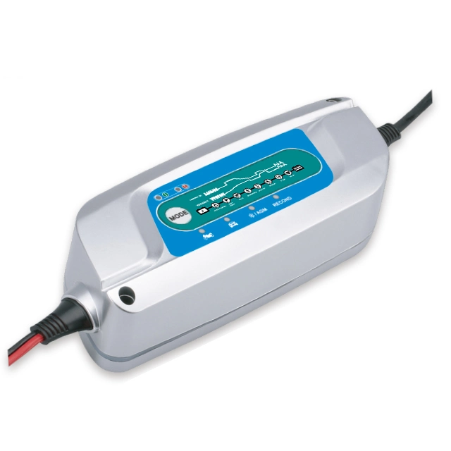 12V Chargeur de batterie entièrement automatique, mainteneur et testeur pour voitures, motos, tracteurs de pelouse, sports motorisés. Chargeur de batterie intelligent.