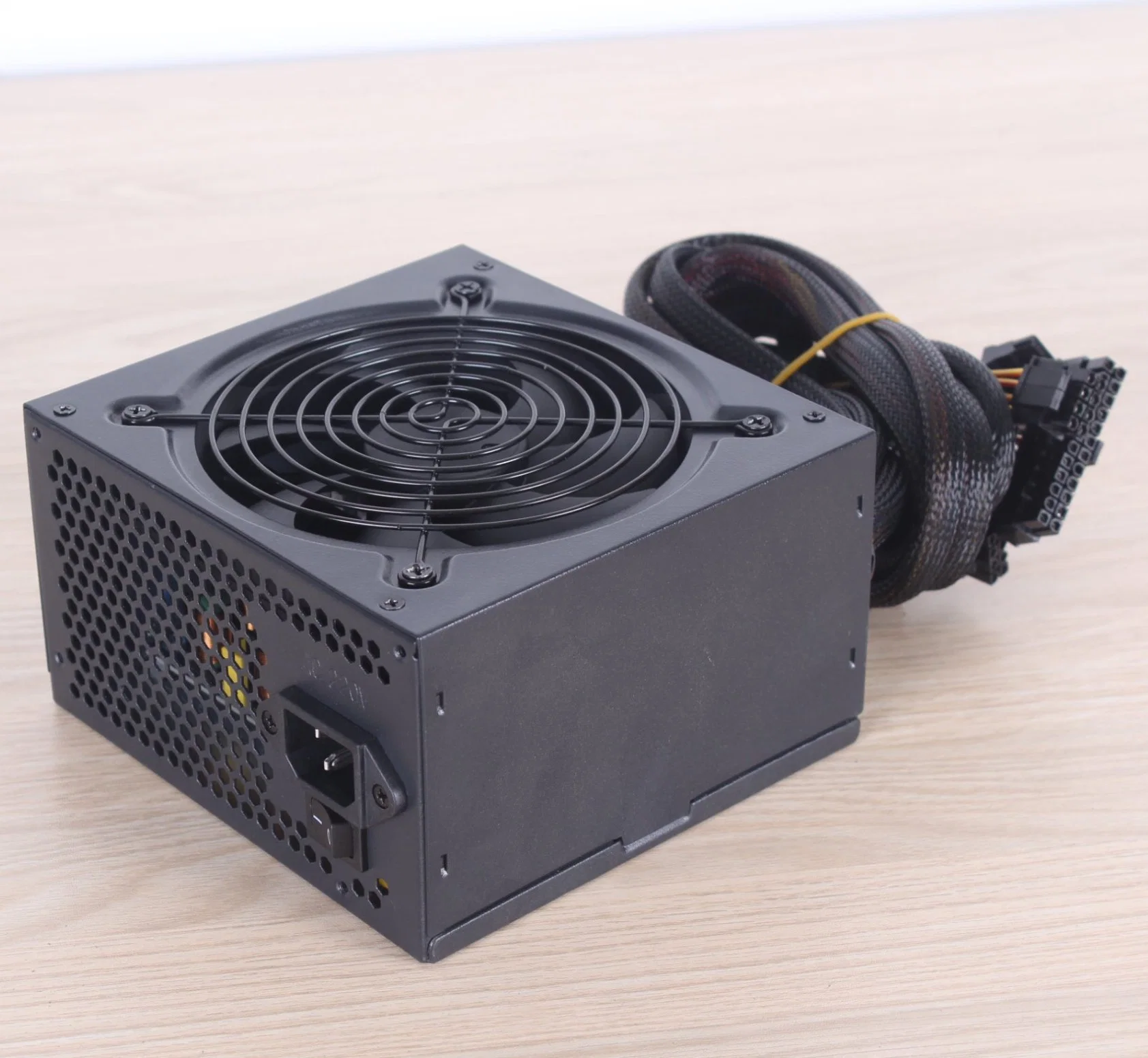 Fábrica OEM 400W ATX 12V 120mm ventilador silencioso Fuente de Alimentación para PC de oficina