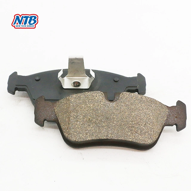 D781 Ceramic Semi/Low-Metallic High quality/High cost performance  Auto Car Spare Part Disc Brake Pads