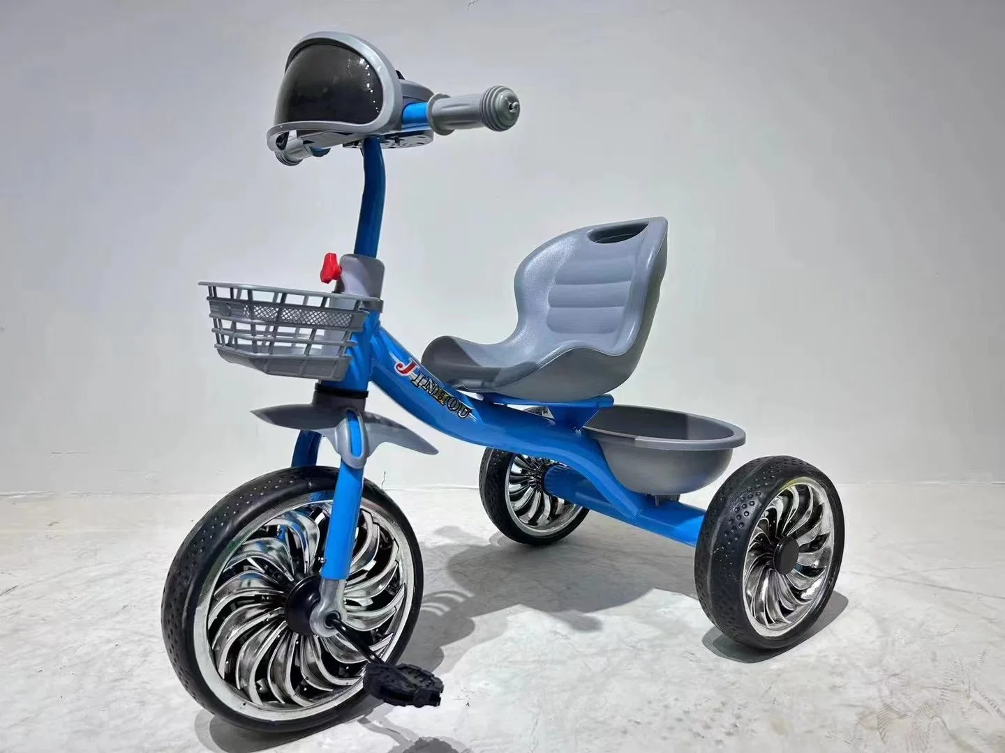 Chine Vente à chaud bébé tricycle enfants Bike 3 roues enfants Montez sur Toys Metal Bike Toy pour 3-6 ans Tricycle bébé enfant