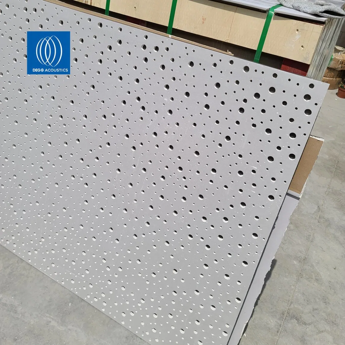 Top Quality PVC Laminated Gypsum Board/Perforated Gypusm Ceiling