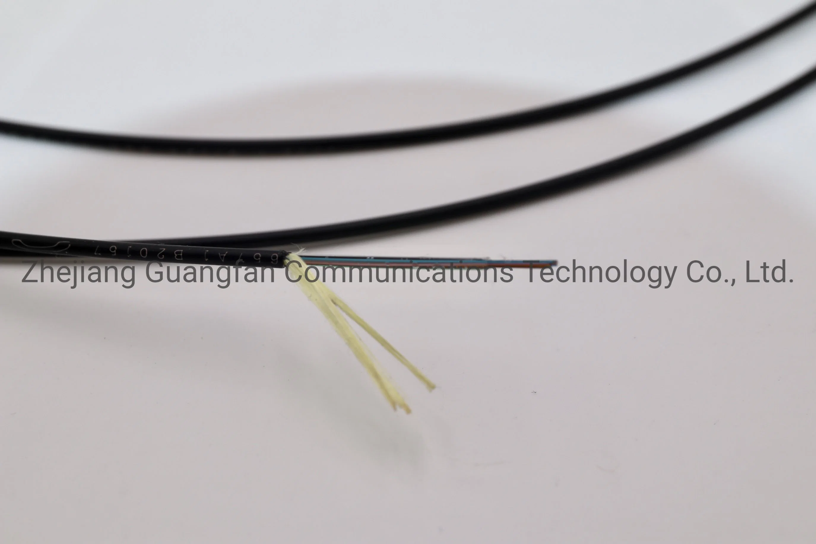 Optic Fiber Single-Mode Micro Cable HDPE Central Loose Tube Aramid Yarns