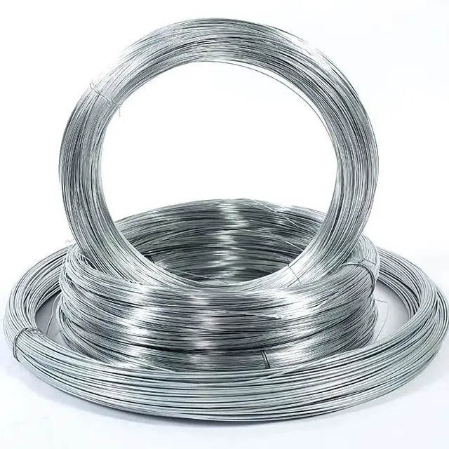 Cruce la línea de alta resistencia alambre caliente ASTM, AISI, EN, DIN, JIS, GB AISI 1-5.5mm Galvanizado calibre 12 Gi el cable de alambre de acero galvanizado de 4 mm.