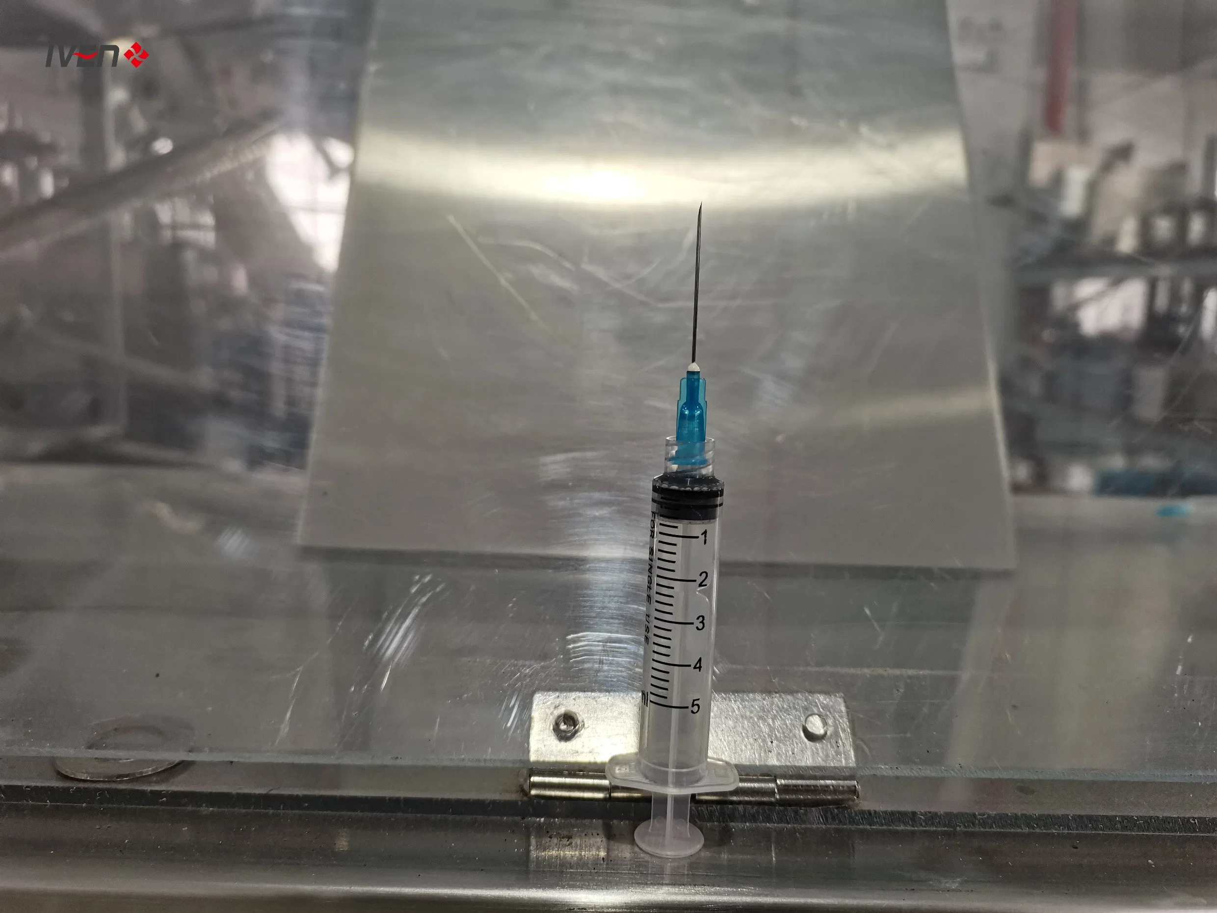 Automatic Assembly Medical Syringes Machine Made in China / Custom-Made Other Machinery & Industry Equipment / Pharmaceutical Production Line