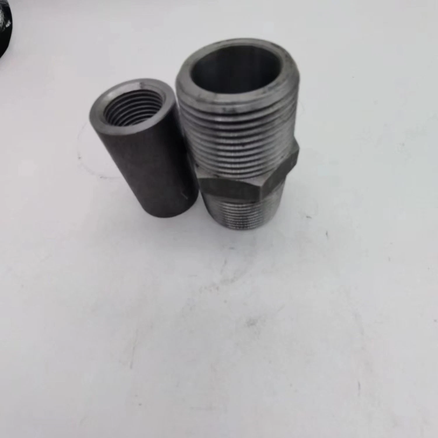 Stainless Steel Carbon Steel BSPT Threaded Fitting