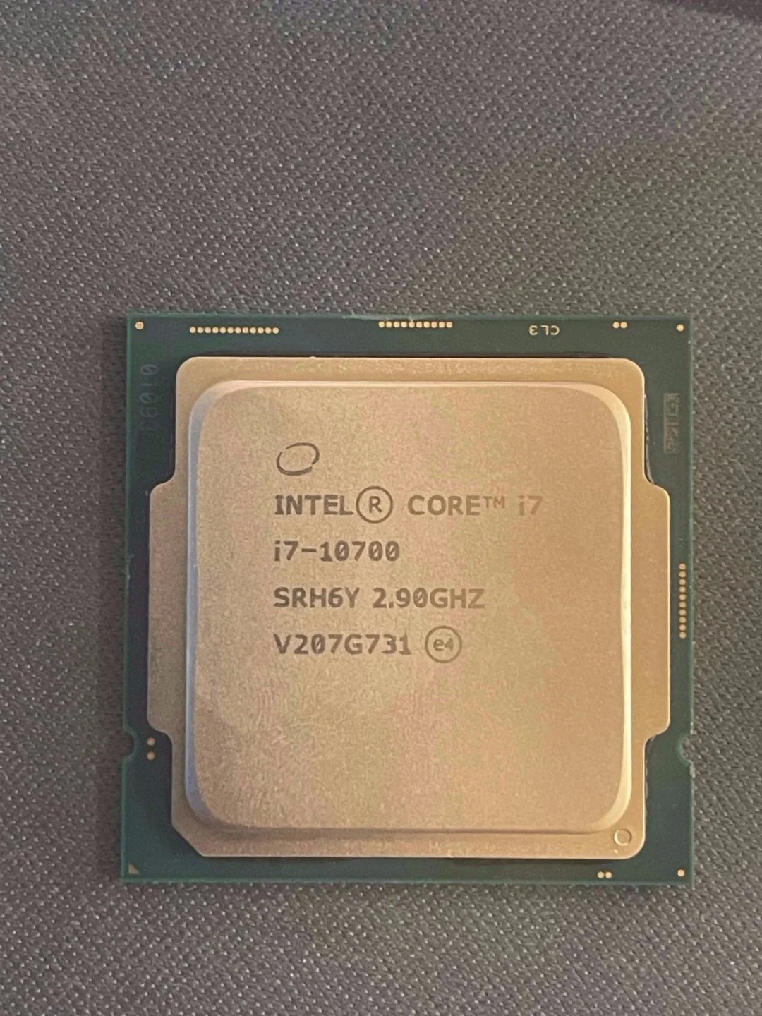 Procesadores Intel Core i7-10700 de procesadores de desktop de la bandeja de 8 núcleos de hasta 4,8 GHz LGA 1200 (el chipset Intel 400 Series) 65W, Bx8070110700