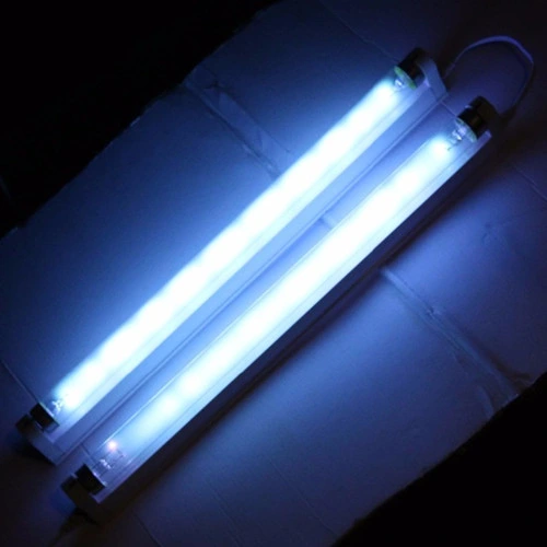 La lumière UV/ Ultravolet médical de lumière/lampe ultraviolette