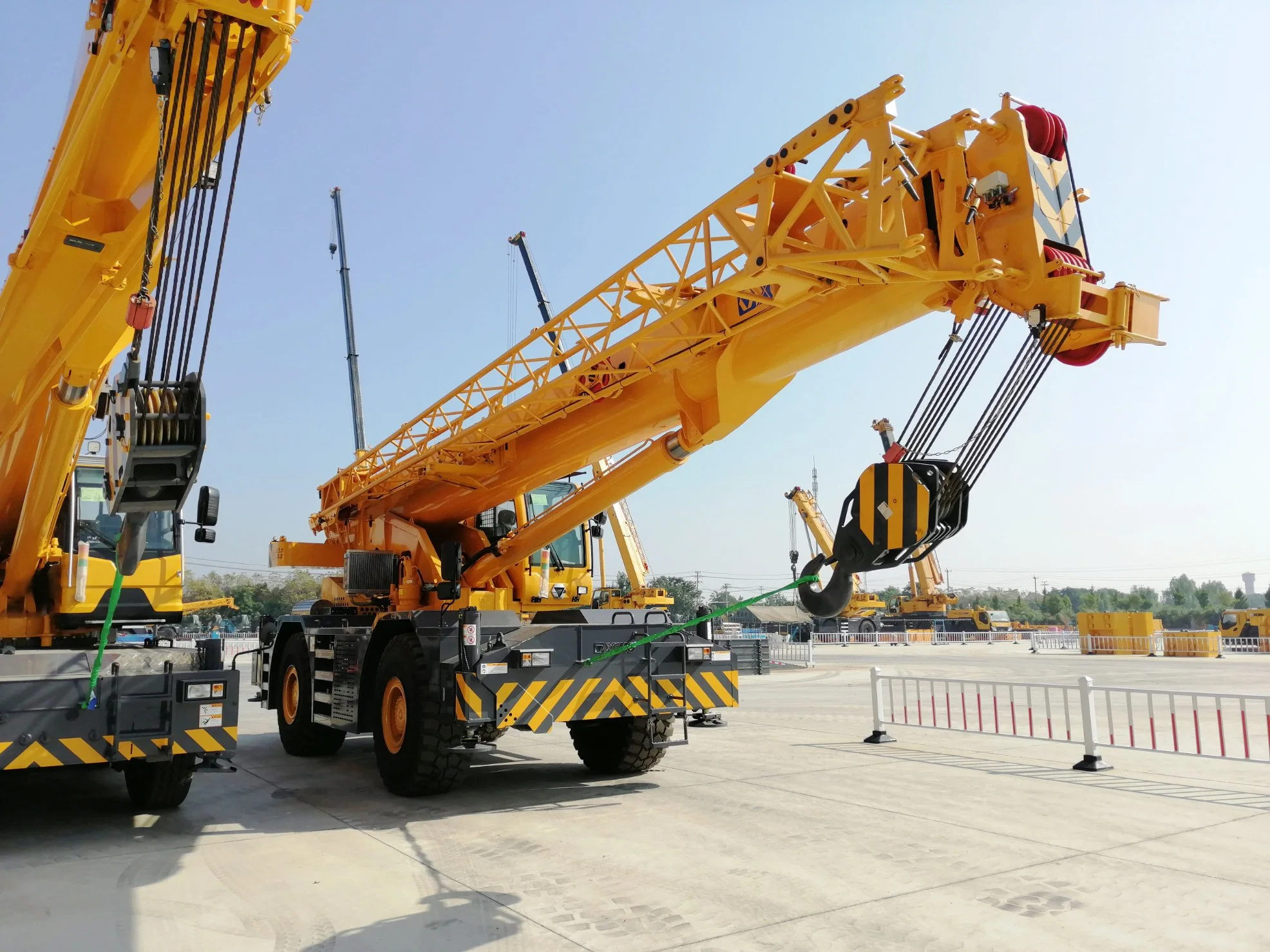 Rt50 un terrain accidenté Crane 50 tonnes de capacité de levage