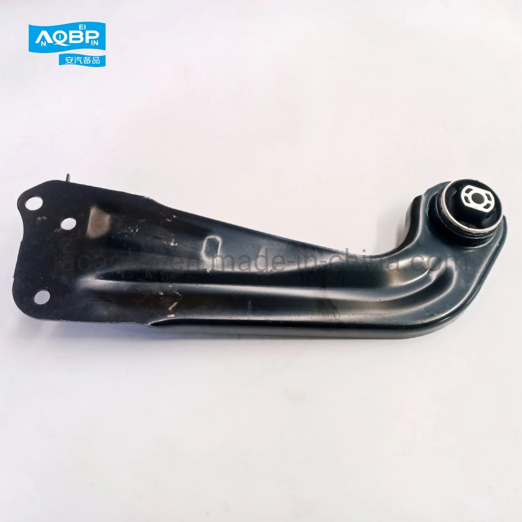 Car Parts Right Trailing Arm Assembly for JAC A5