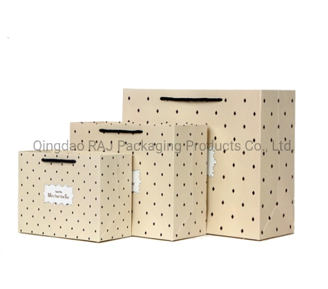 La impresión personalizada de la moda de joyería cosmética Embalaje de regalo bolsas de papel