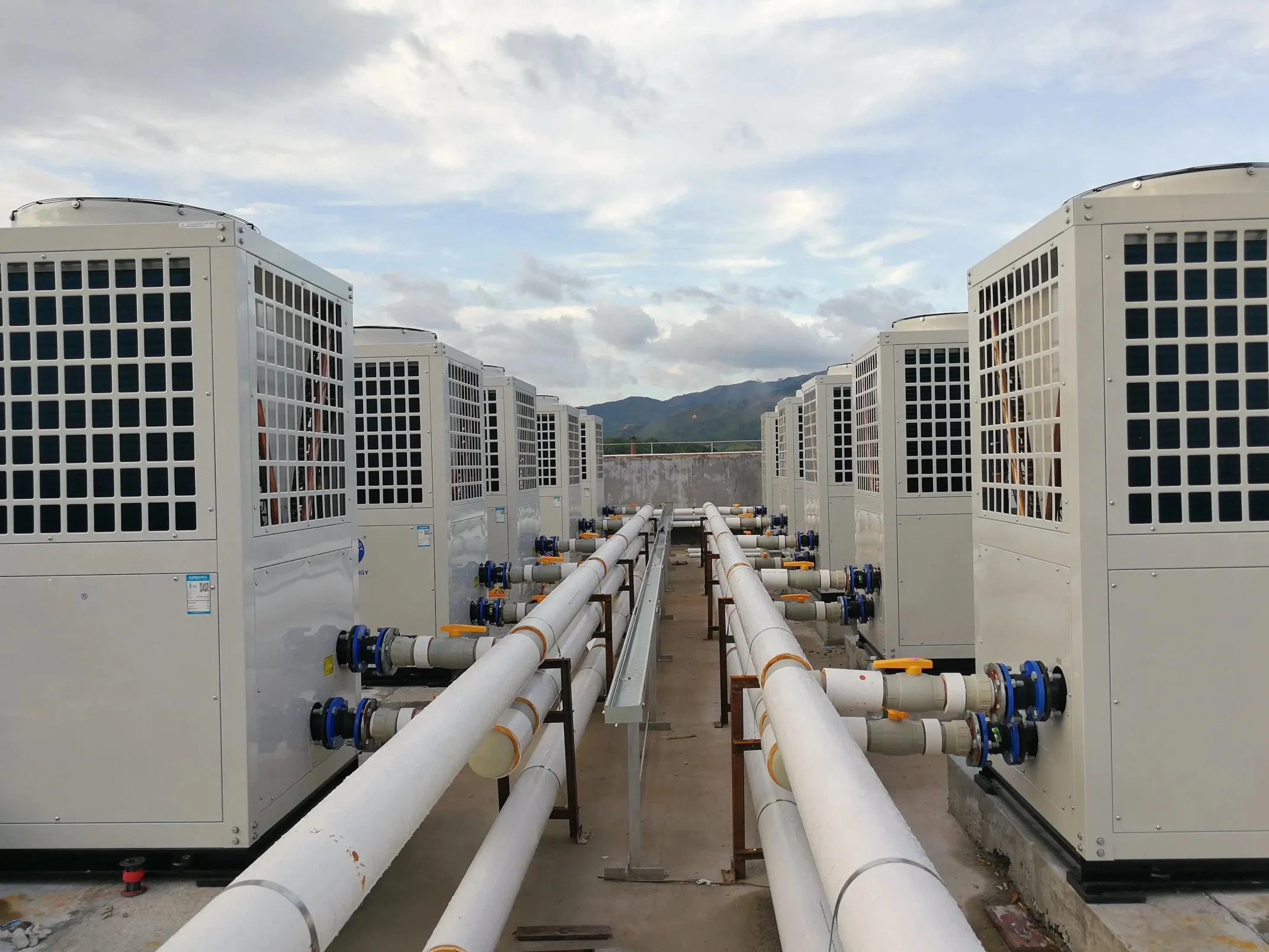 Fuente de aire aire al agua de la unidad de calentador de agua por bomba de calor con R410A Los compresores scroll Panasonic