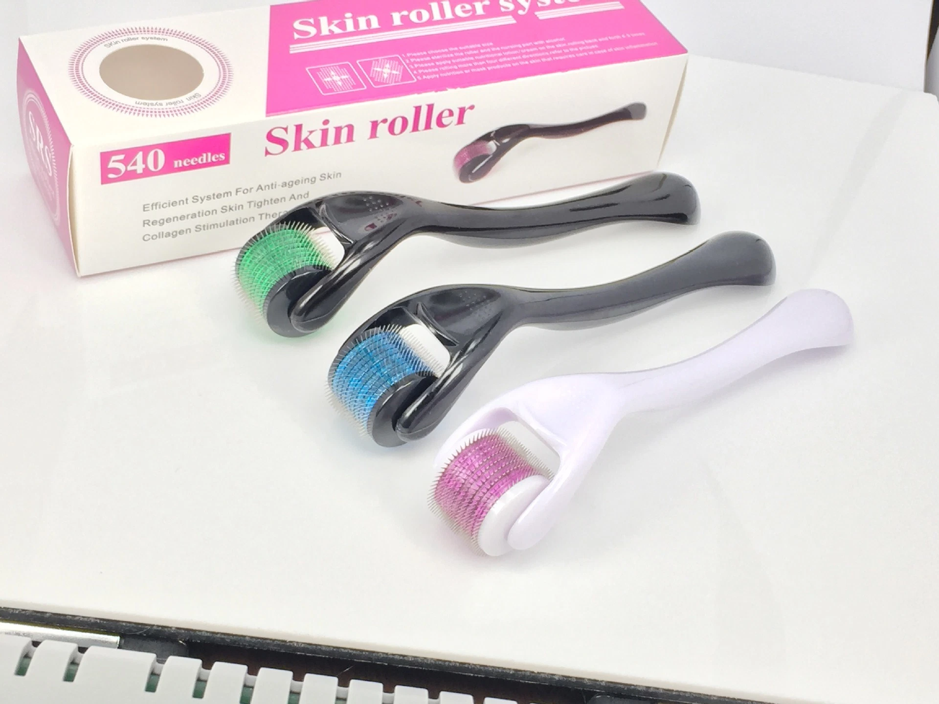 Skin Roller Micro Needles Titanium Derma Roller Skin Care Esg10077