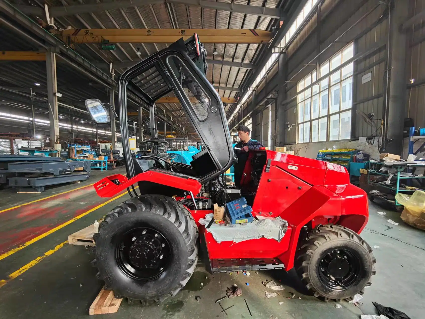 Off Road Forkfocus Montacargas 2WD 3,5t Geländewagen Gabelstapler mit Triplex Mast Industriegelände