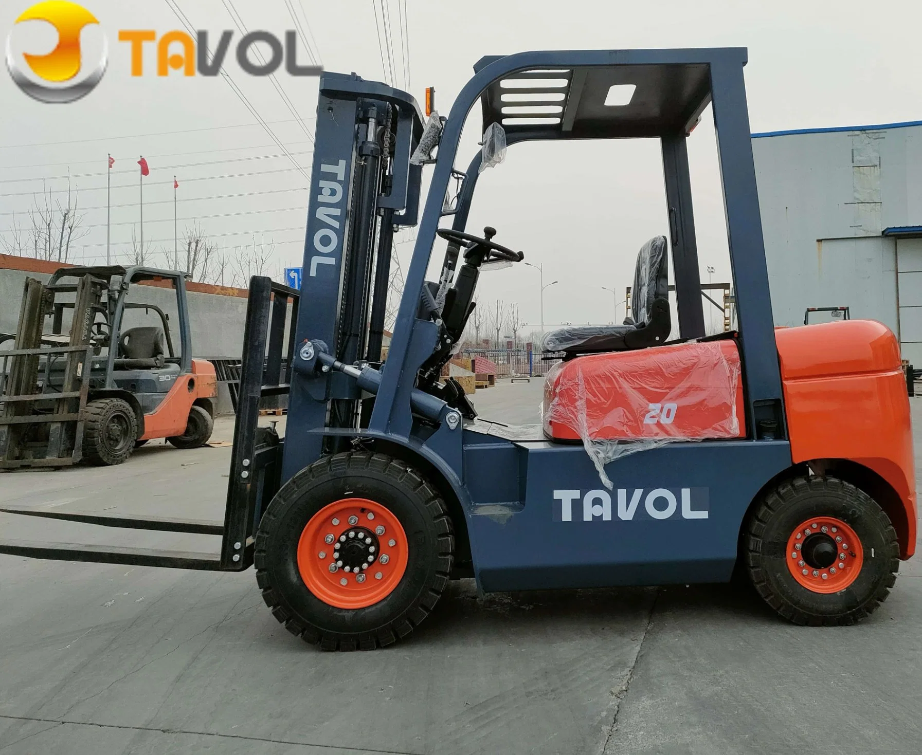 China Tavol Brand 3ton 2.5 Ton Diesel Forklift Used Forklift 3 Stage Mast Cheap Price