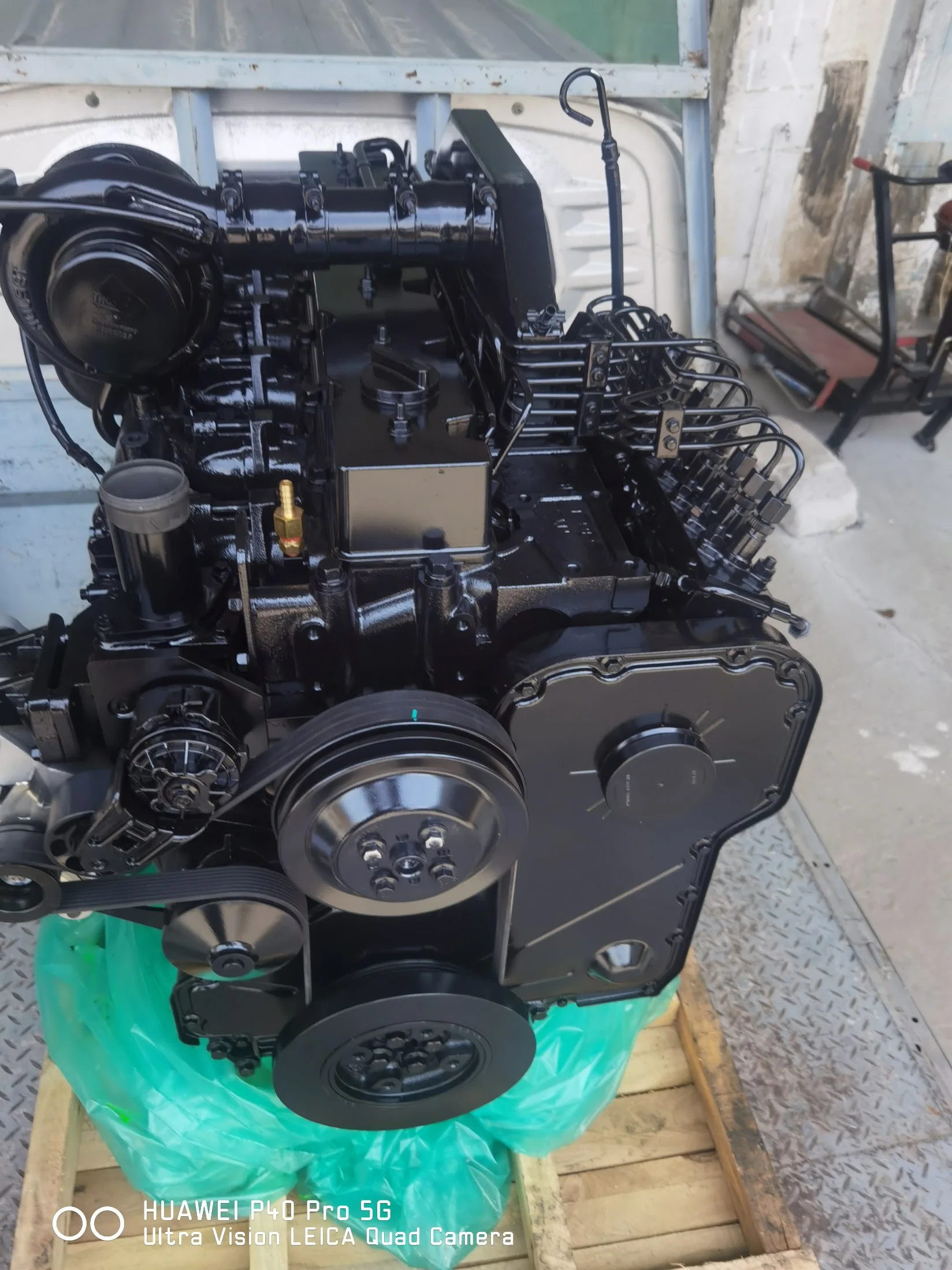 Diesel Engine 6CTA8.3-C240 179HP 2200rpm for Bulldozer