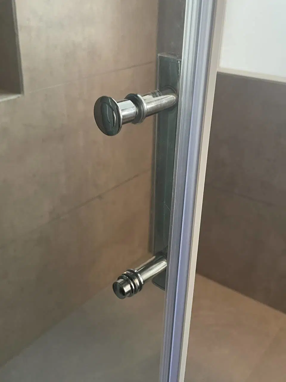 Walk-in Modern Style Aluminium Profile Shower Screen with Tempered Glass