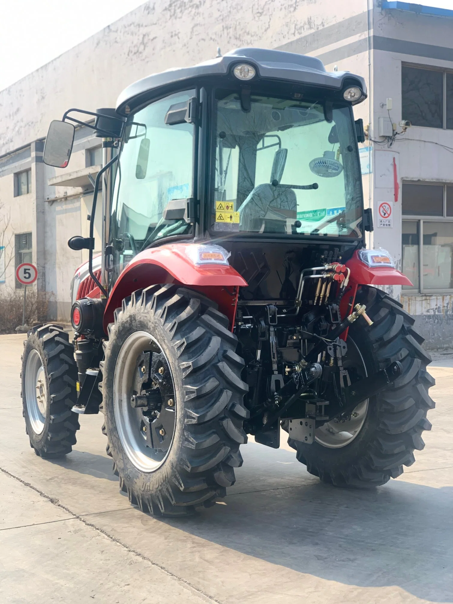 60HP Mini Farm Front End Loader/ Landmaschinen/ Diesel Front Endlader mit Kabine für Farm