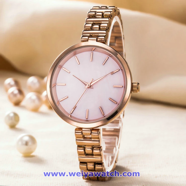 Custom Brand Logo Quartz Watch Fashion Digital Watches of Gold Color (WY-17001D)