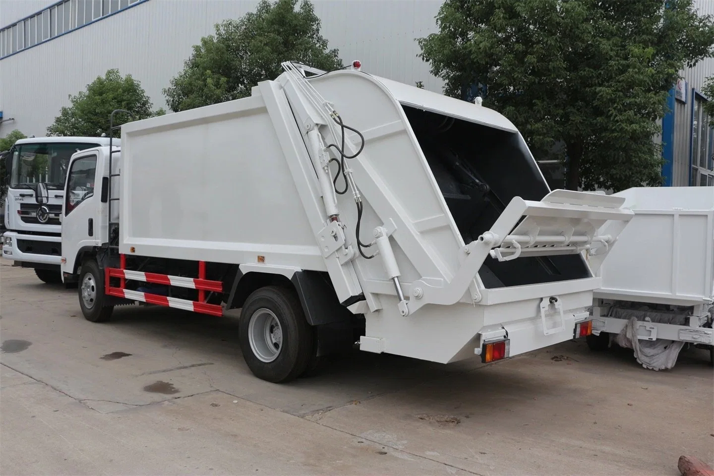 High quality/High cost performance  New Hydraulic Compactor China 16cbm Electric Vehicle Garbage Bin Lorry Truck