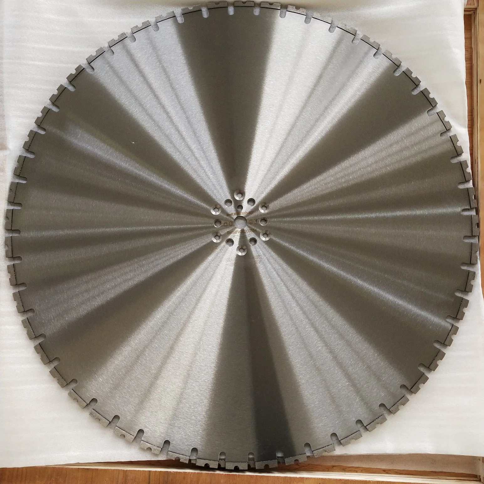 900mm Wall Saw Blade Laser Welded Diamond Tools for Concrete Reinforced Concrete