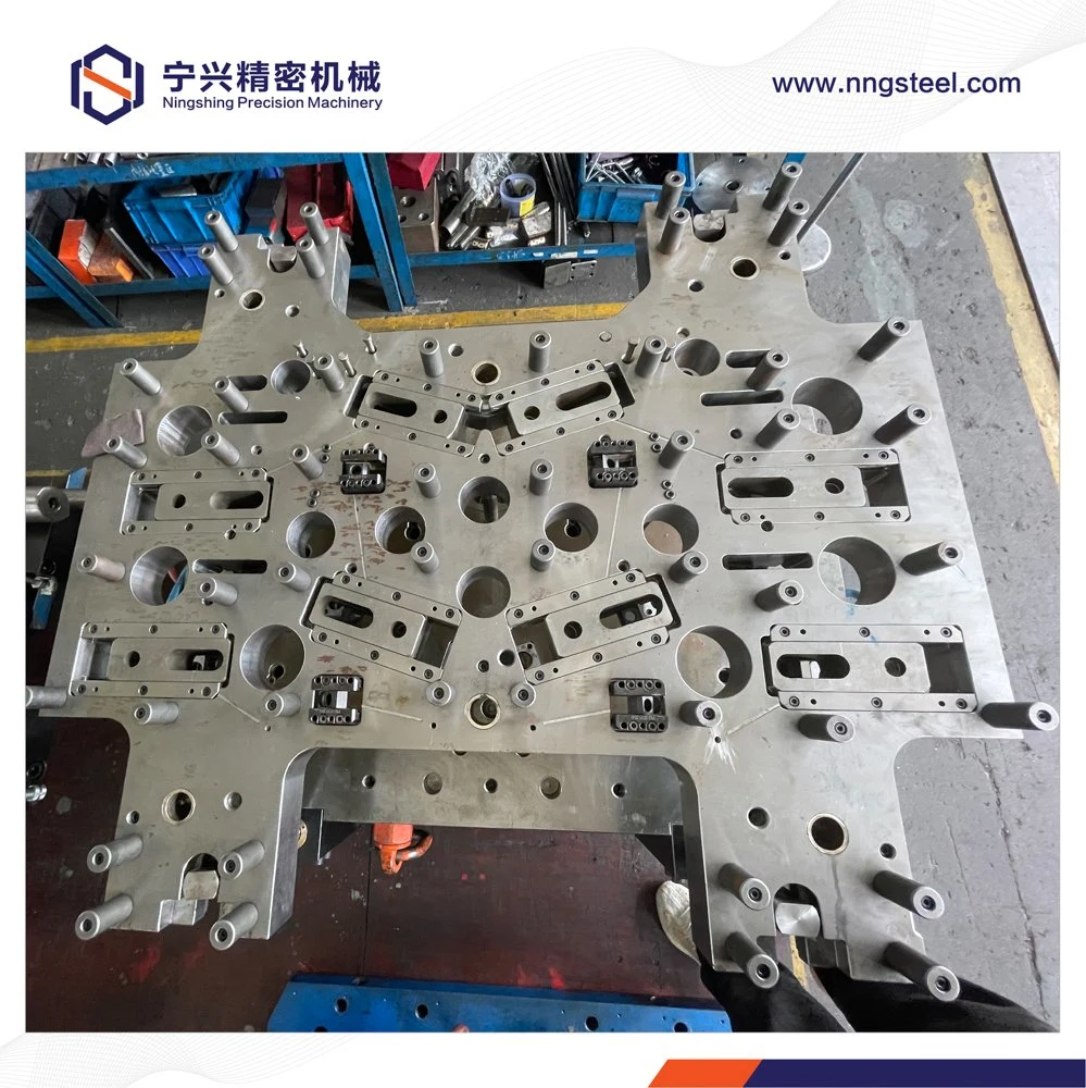 Plastic Injection Mold Design with Mold Base Molding Frame Plate Components