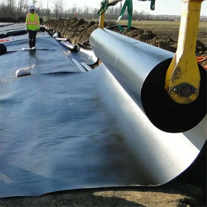 Installation of 0.75mm 1.5mm HDPE Smooth Geomembrane and Rough Geomembrane for Chemical Plants/Water Conservancy/Golf Course Lake Lining/Landfill Cover Base Lay