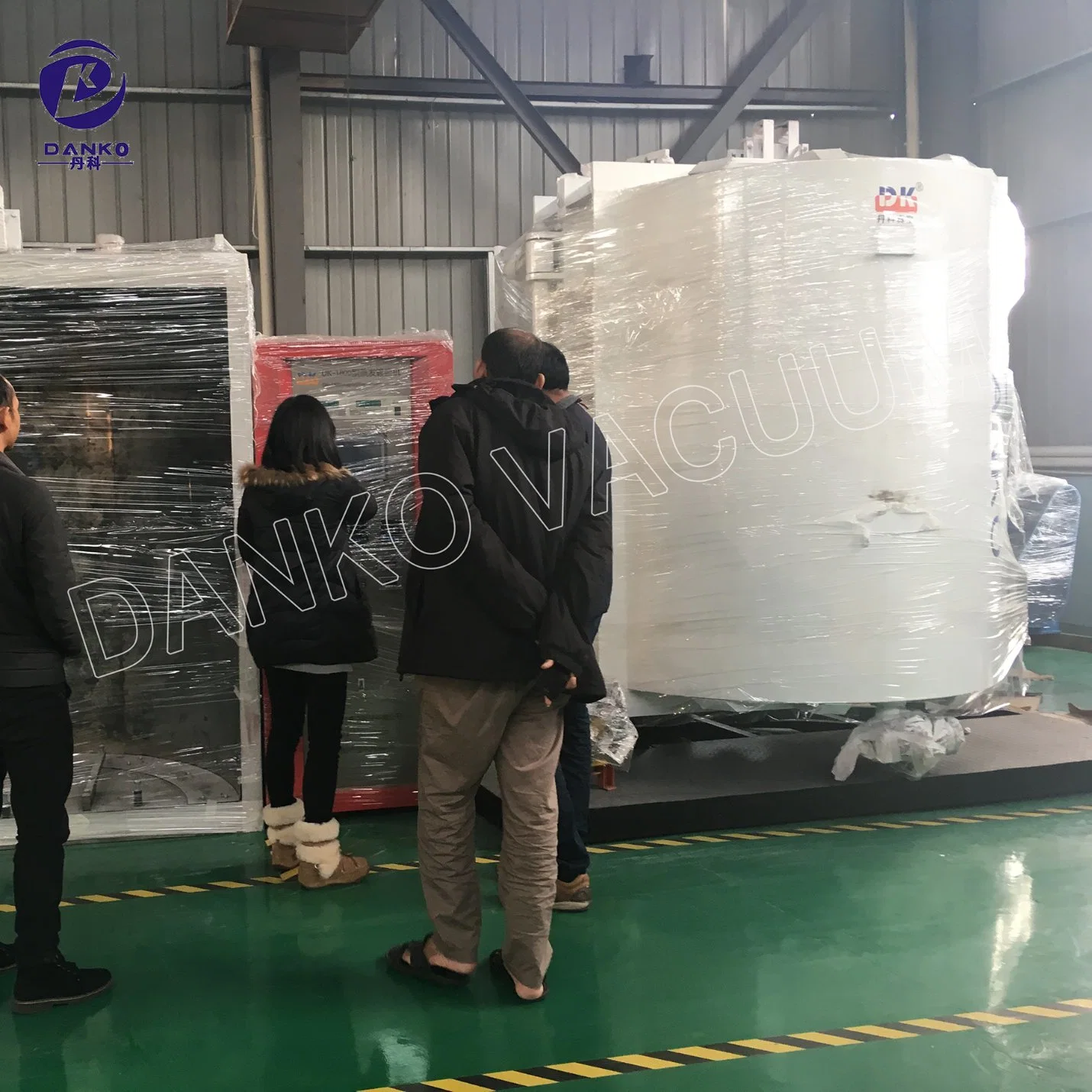 Vertoical Double Door Plastic Aluminuim Vacuum Coating Production Line