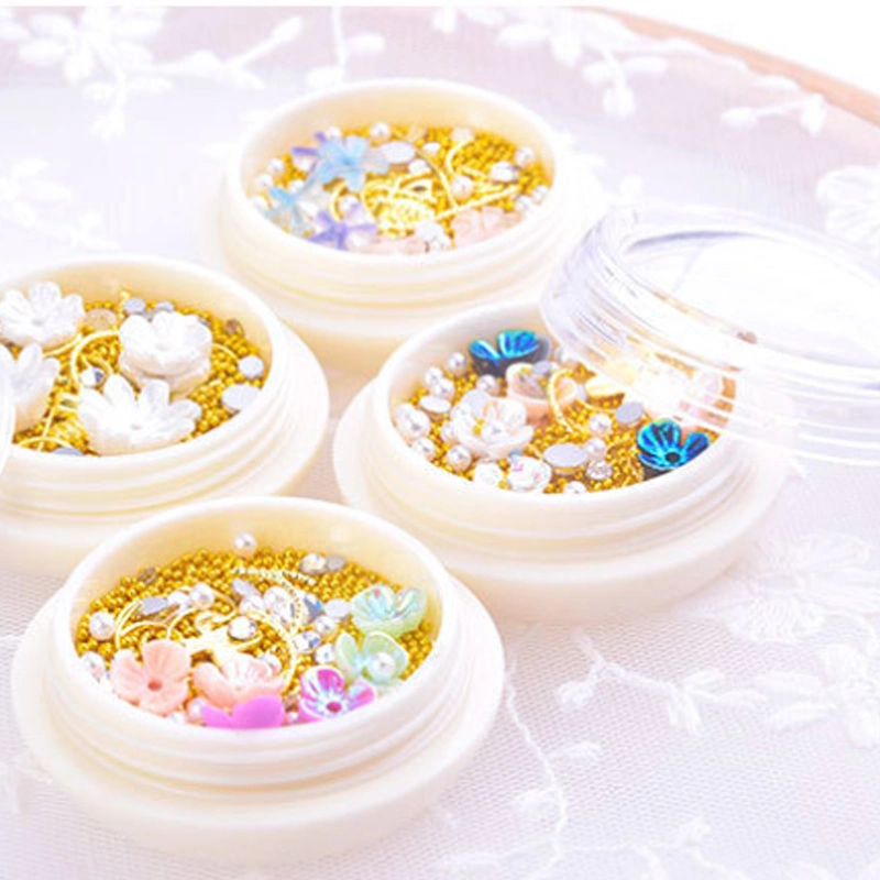 Mix verschiedene Studs 3D Blume Perle Charm Maniküre Nail Art Dekorationen