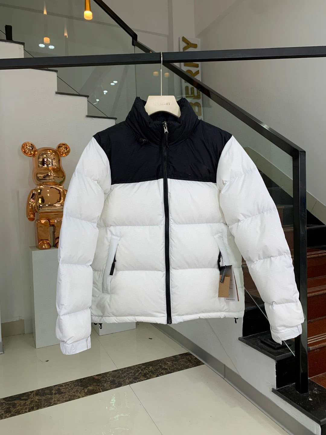 Vestuário de inverno Outwear Designer Outwear casaco com enchimento de marca atacado