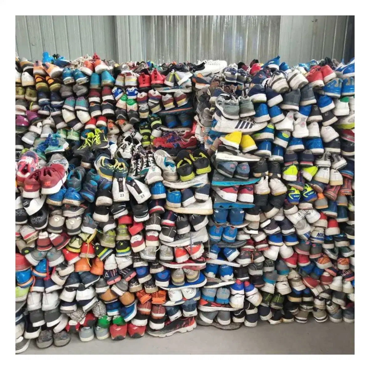 Factory Atacado Shoes Segunda mão misturado em fardos para homem Sapatas usadas