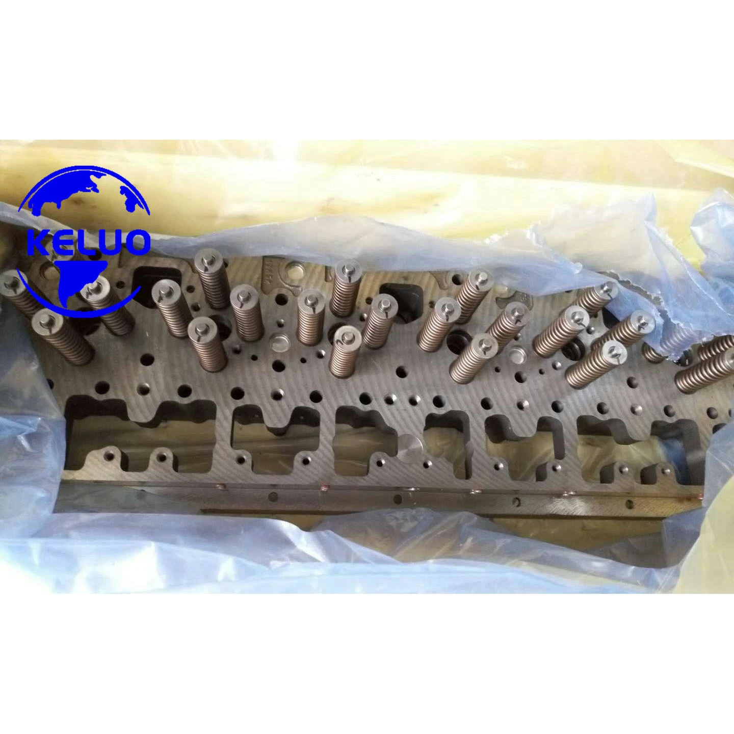 Genuine Cumminss Diesel Engine Spare Parts M11 Cylinder Head