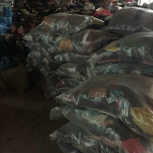 Secondhand Shool Bags Wholesale/Supplier Backpack School Bags Full Container in Bales Bulk Used Bags