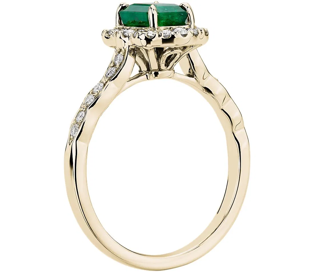 Emerald Cut Emerald Ringwith Diamond Halo in 14K Yellow Gold