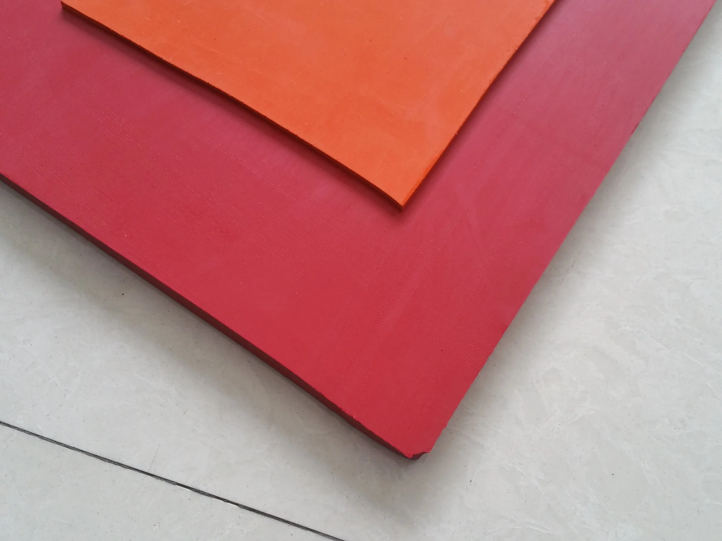 22MPa, 40sh a, 740%, Pure Natural Rubber Sheet, Gum Rubber Sheet, PARA Rubber Sheet