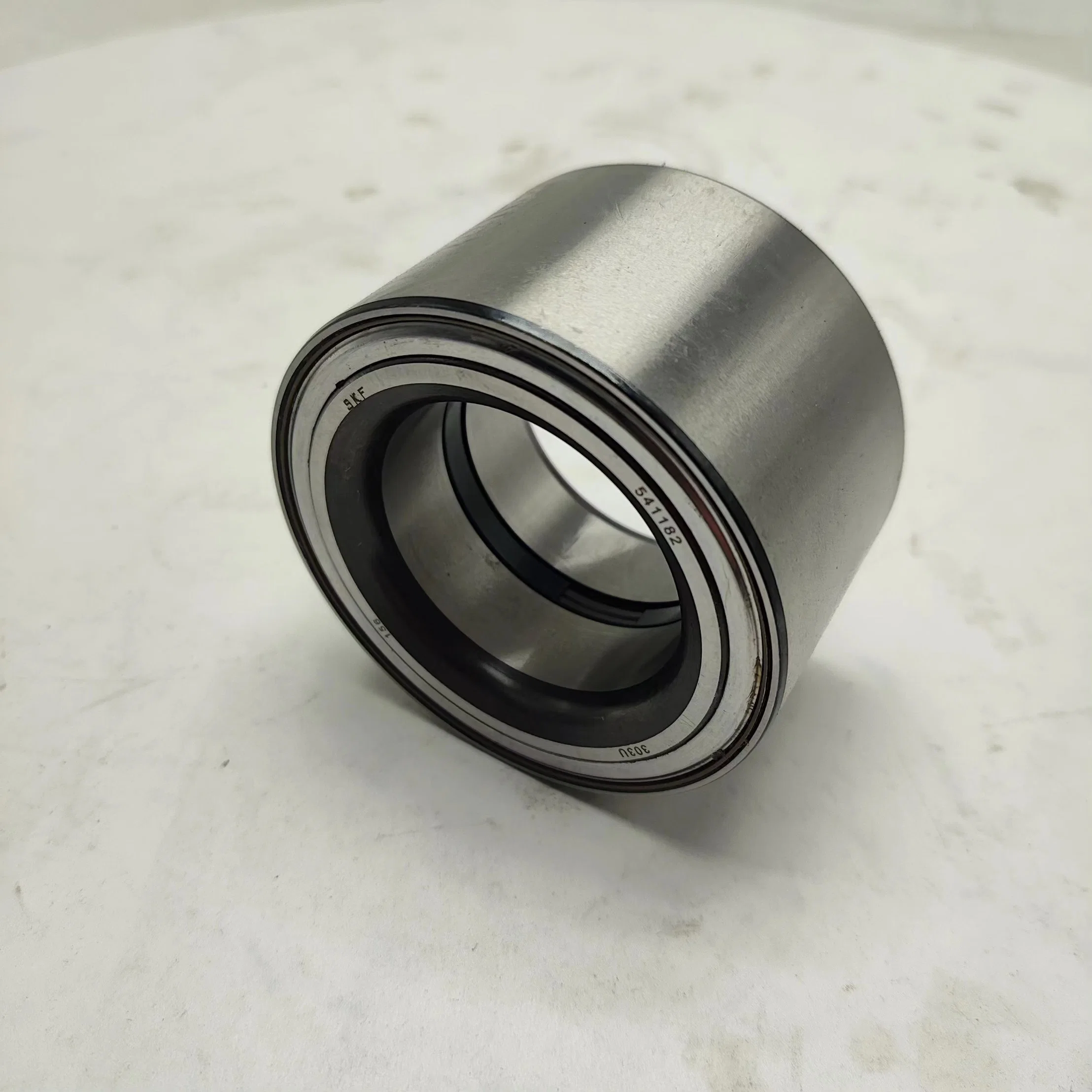 Wholesale High Performance Spare Parts Front Wheel Bearing for Ldv & Saic Maxus V80 C00017215