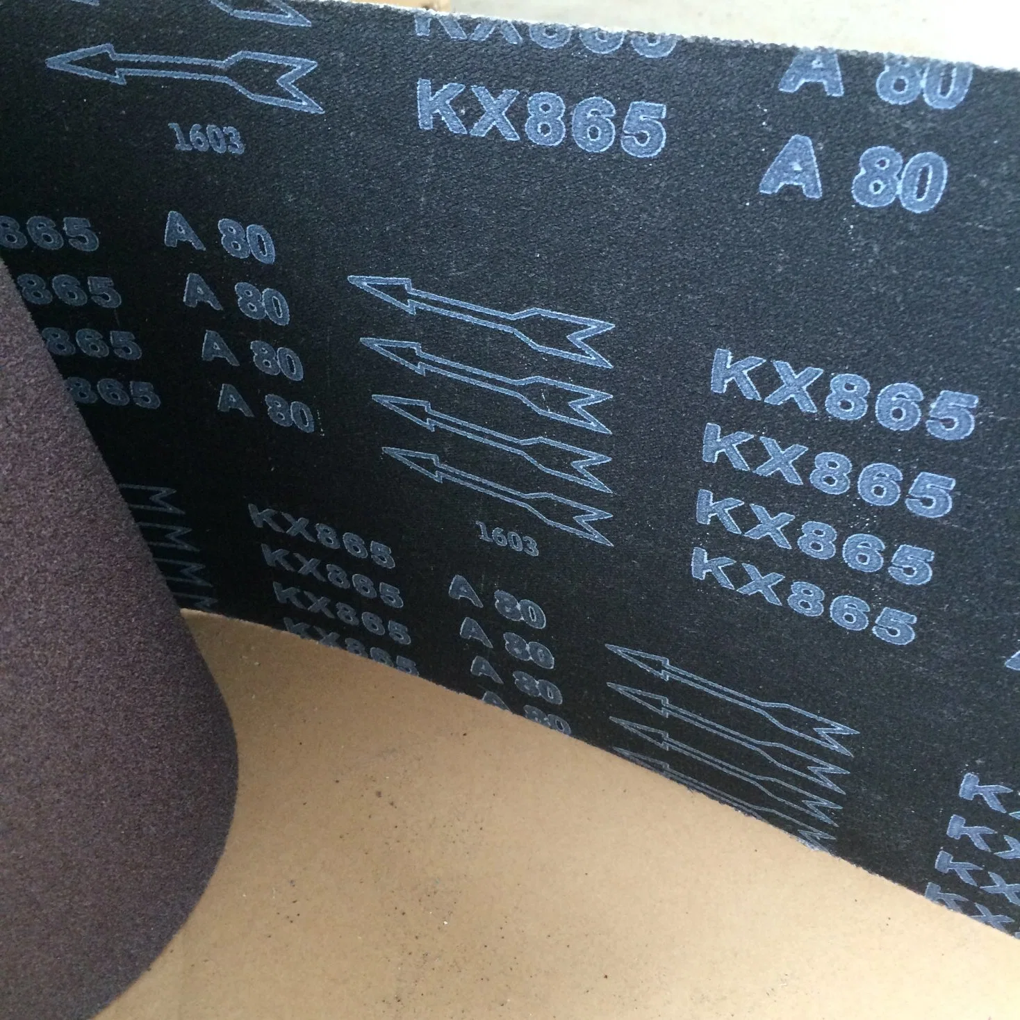X-wt tela tela abrasiva Kx865 calcinado de óxido de aluminio para disco de mariposa
