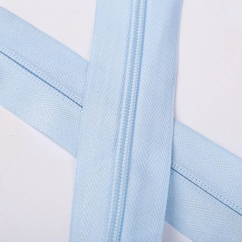 Custom Size 3# 5# 8# 10# Nylon Material Zippers for Garments