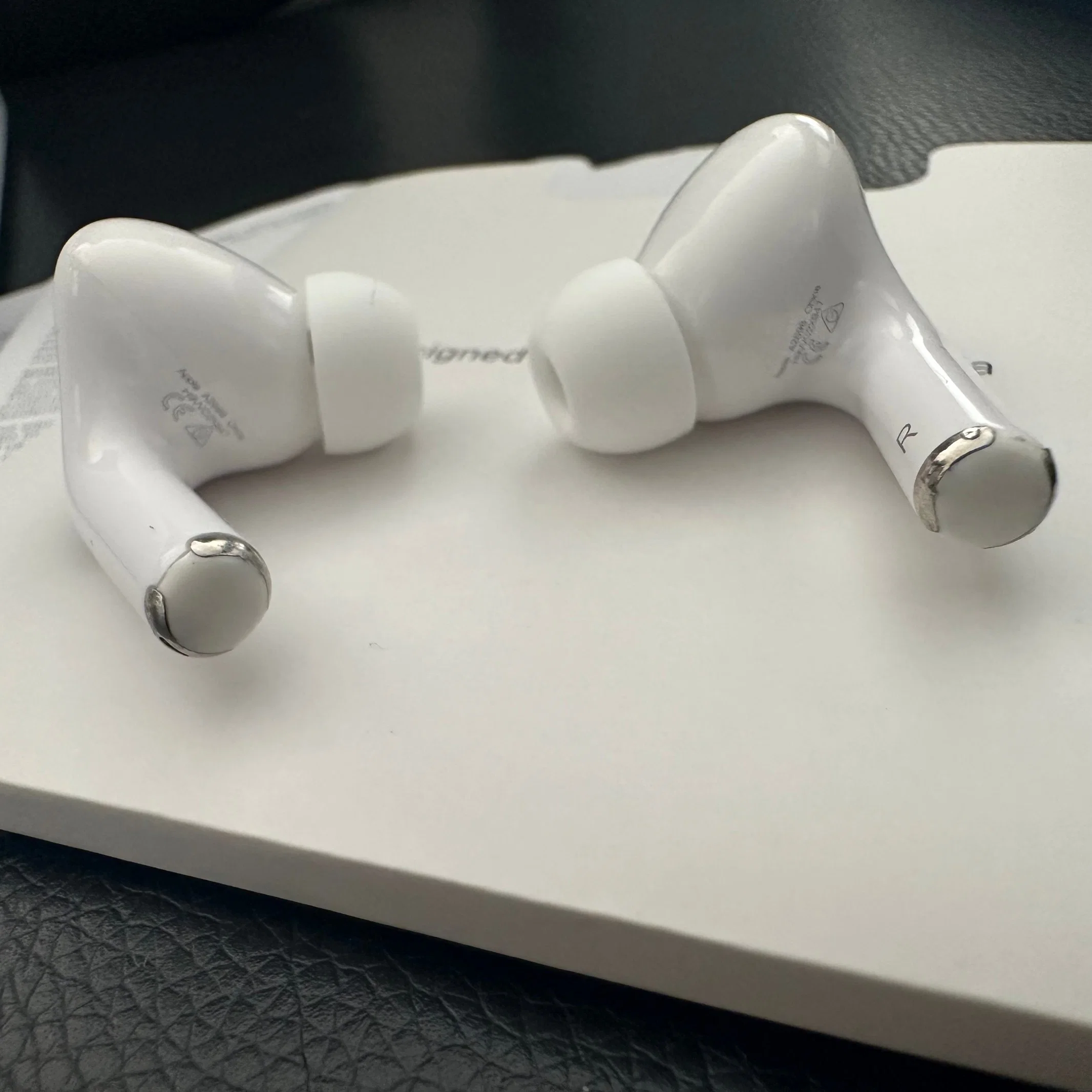 Fast Shipping 1: 1 Earphone Earbud Airpods` PRO 2 Bluetooth Earphone Headphone Hot Wholesale/Supplier Wireless Bluetooth Noise Cancelling Earbuds Earphone Headphone