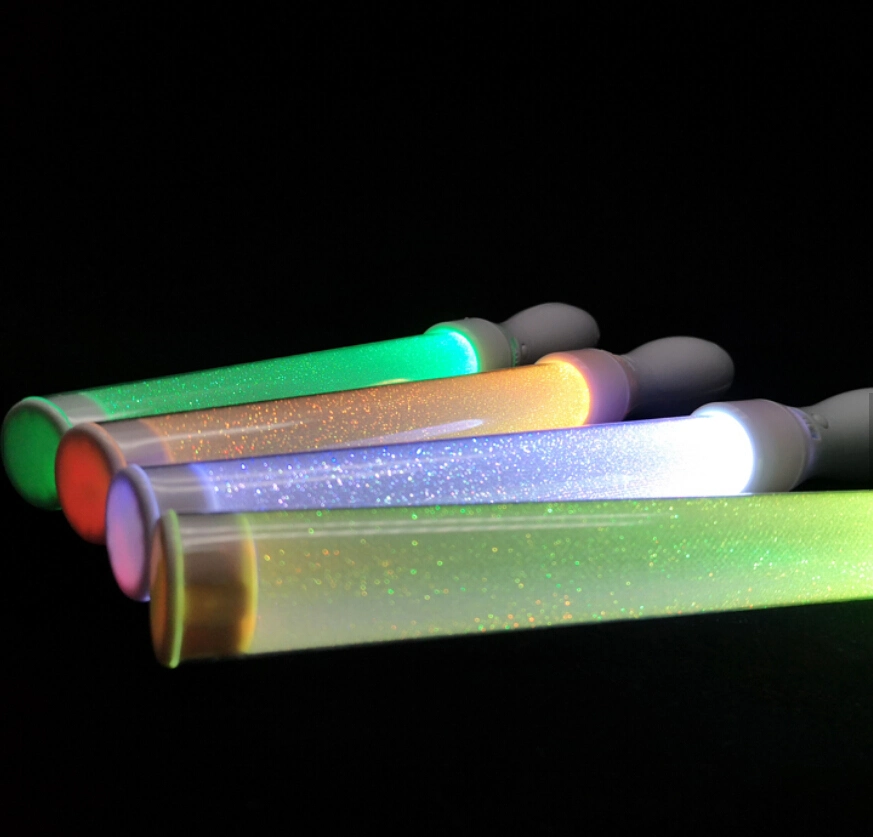 Individuelle Fernbedienung Wiederaufladbare LED Glow Music Stick Light