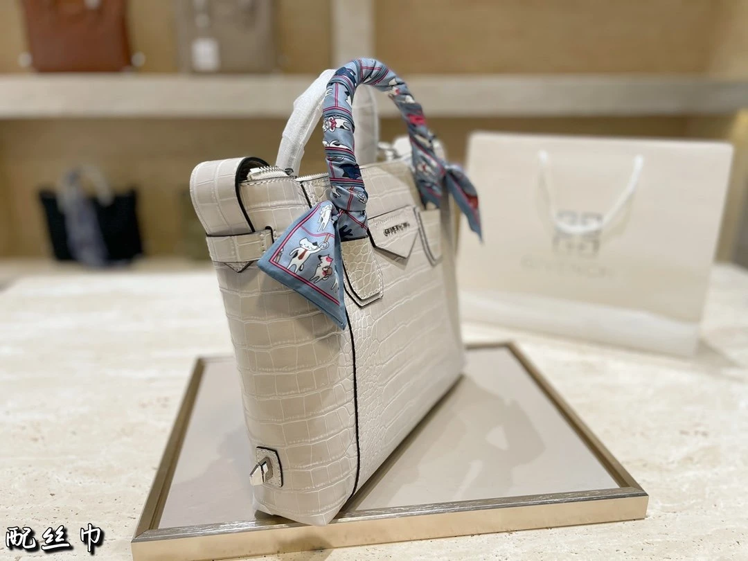 حقيبة نسائية PU Fashion Tote Bag للاستخدام اليومي حقيبة يد للسيدات حقائب حقائب حقائب سفر كبيرة متعددة الوظائف