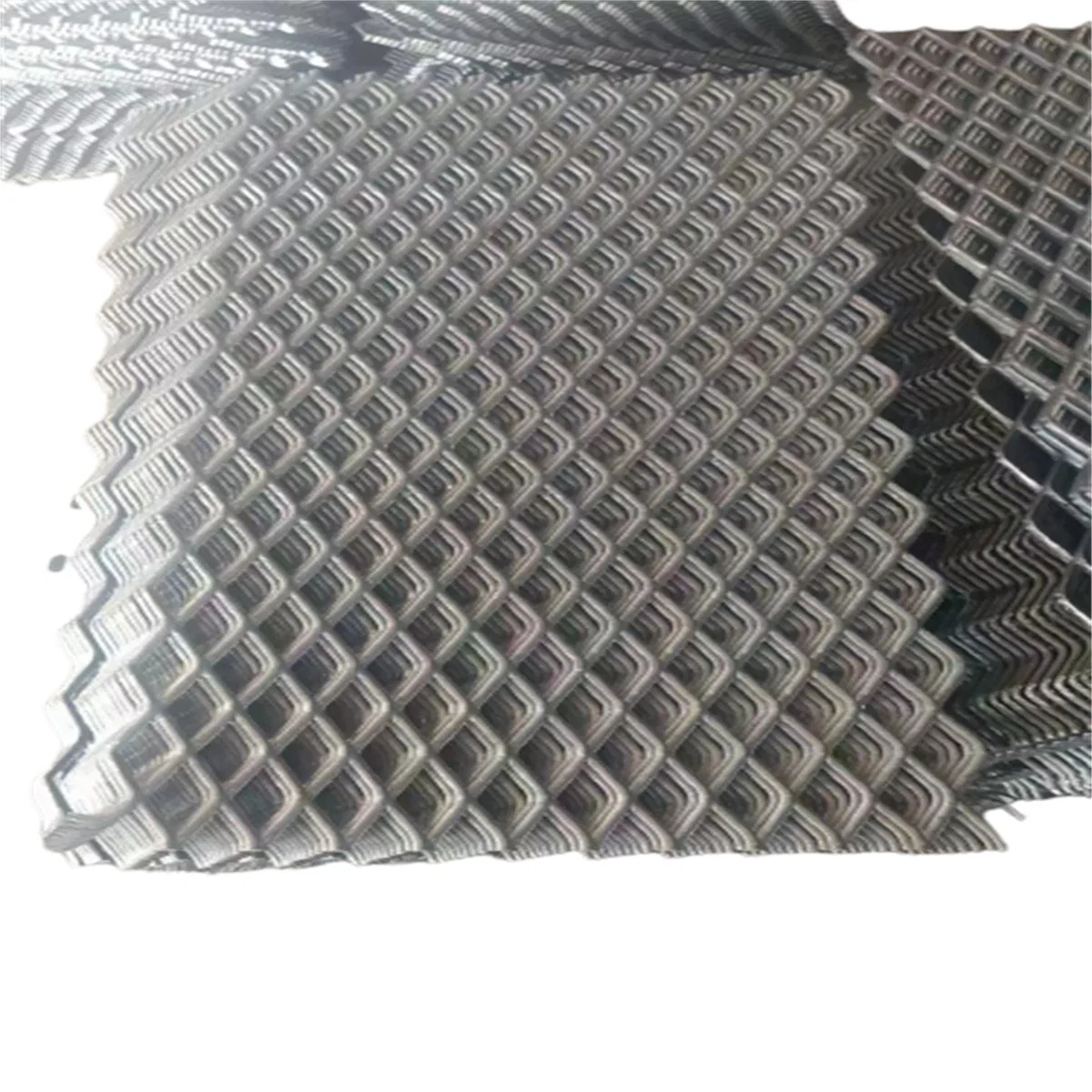 Reasonable Price High Selling Galvanized Expand Metal Wire Mesh Building Material