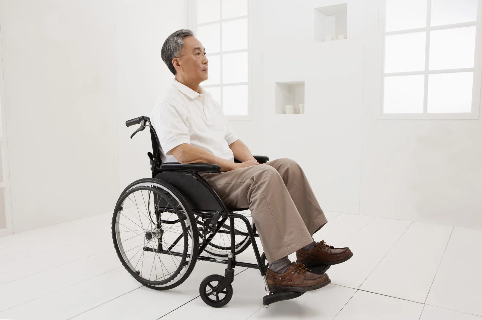 Bâton de marche du Siège de l'aluminium en fauteuil roulant Écharpe Rolaltor électrique avec prix d'usine